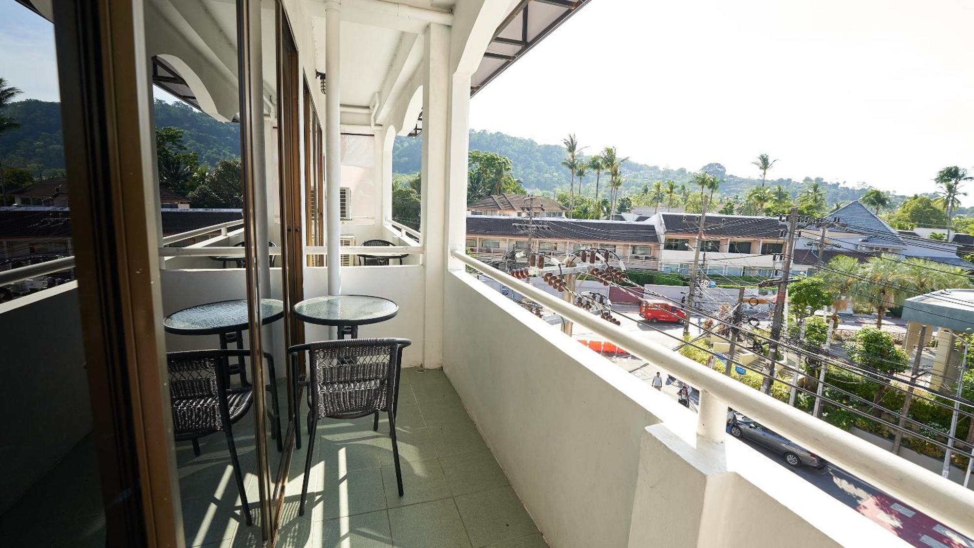 Lime Hotel Patong Room photo